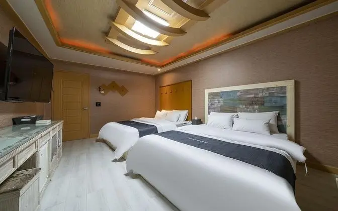 Oda (Suite room (twin))