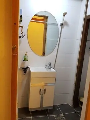 İki Ayrı Yataklı Oda, Özel Banyo