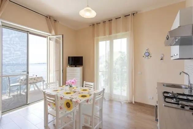 Apart Daire, Deniz Manzaralı (Francesca)