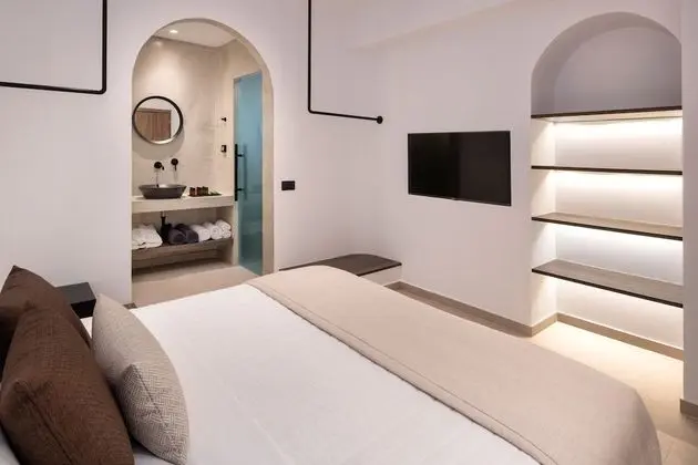 Villa (S)