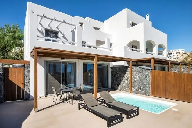 Villa (S)