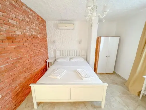 Suite, Bahçe Manzaralı