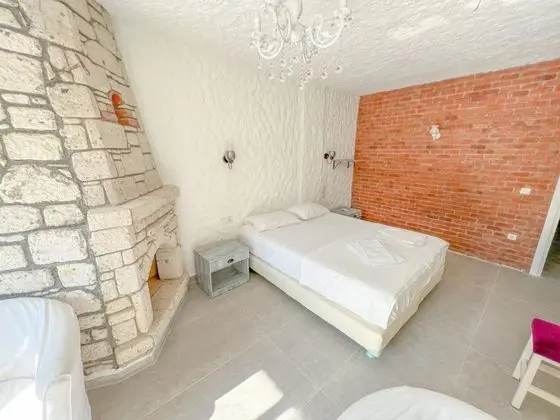 Suite, Bahçe Manzaralı