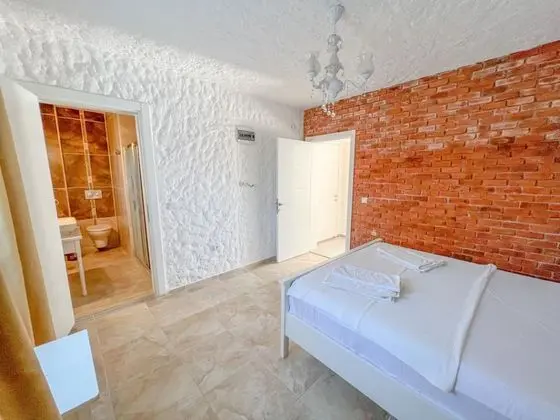Suite, Bahçe Manzaralı