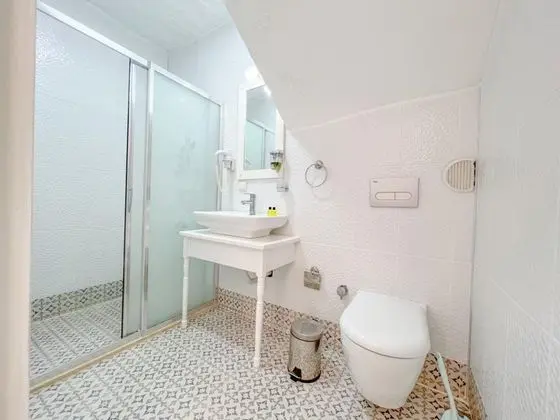 Suite, Bahçe Manzaralı