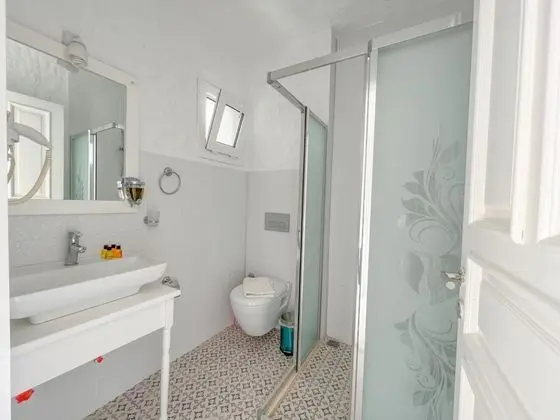 Teraslı Standart Oda, Bahçe Manzaralı