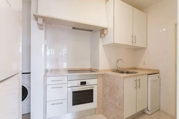Standard Apart Daire, 2 Yatak Odası, Balkon, Şehir Manzaralı
