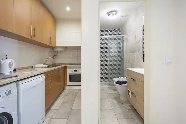 Standard Apart Daire, 2 Yatak Odası, Balkon, Şehir Manzaralı