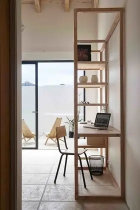 Deluxe Tek Büyük Yataklı Oda, Veranda, Bahçe Manzaralı