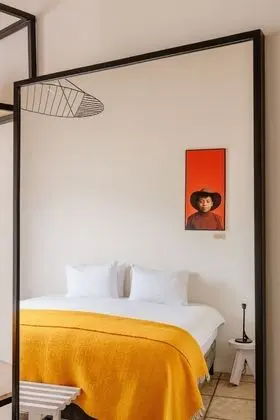 Deluxe Tek Büyük Yataklı Oda, Veranda, Bahçe Manzaralı