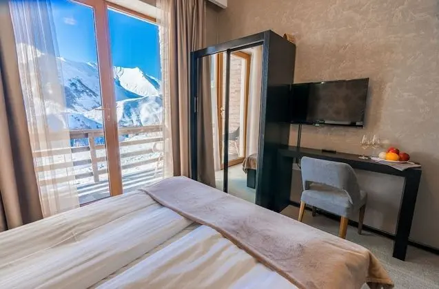 Deluxe Tek Büyük Yataklı Oda