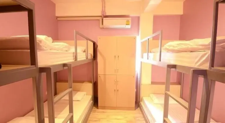 Ortak Ranzalı Oda (4 Bed Mixed Room)