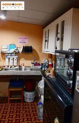 10-Bed Mixed Dormitory (M)