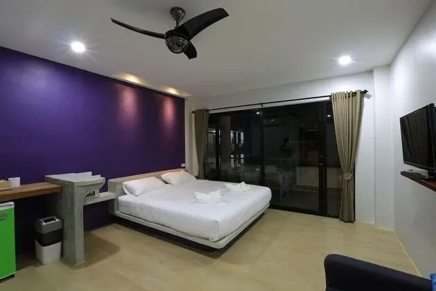 Deluxe Tek Büyük Yataklı Oda