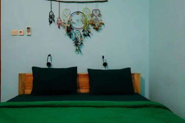 Basic Tek Büyük Yataklı Oda (With AC)