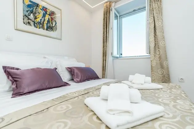 Deluxe Apart Daire, Deniz Manzaralı