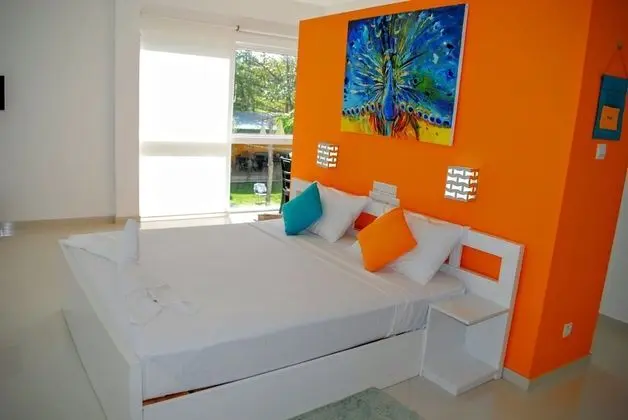 Deluxe Üç Kişilik Oda, Bahçe Manzaralı, Köşe