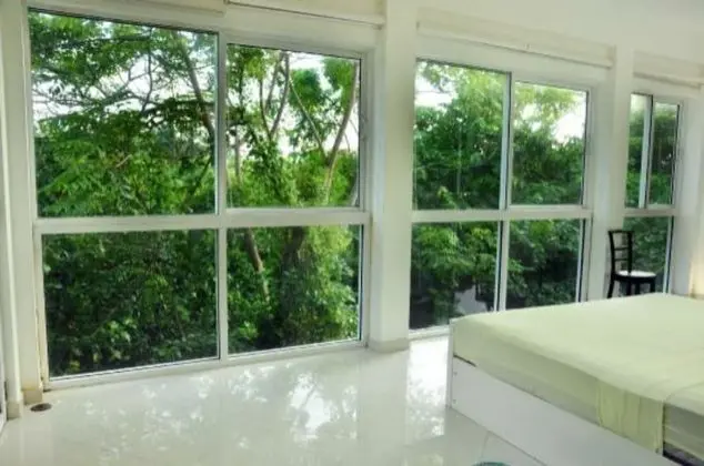 Deluxe Üç Kişilik Oda, Bahçe Manzaralı, Köşe