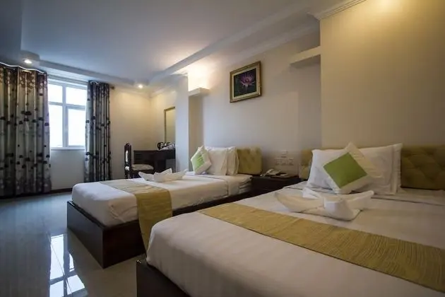 Deluxe Üç Kişilik Oda