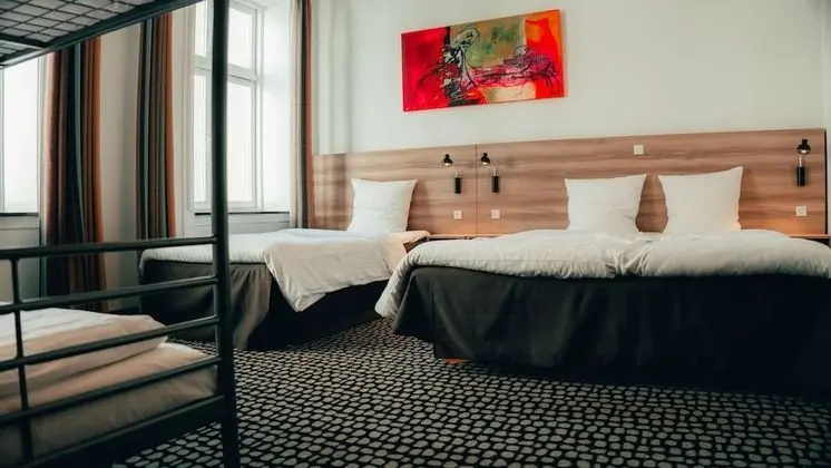 Standard Family Room Five