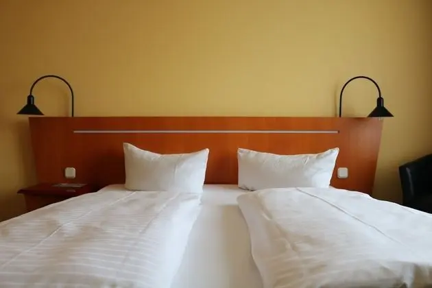 Standard Double Room with Aircondition