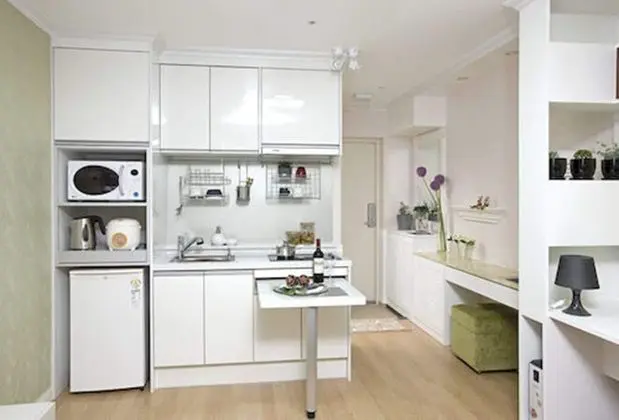 Deluxe Twin Room - No Kitchenette (Netflix available, Personal ID needed)
