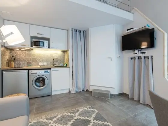 Stüdyo, Banyolu/Duşlu (Studio avec Mezzanine )