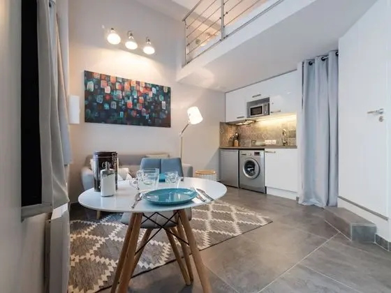 Stüdyo, Banyolu/Duşlu (Studio avec Mezzanine )