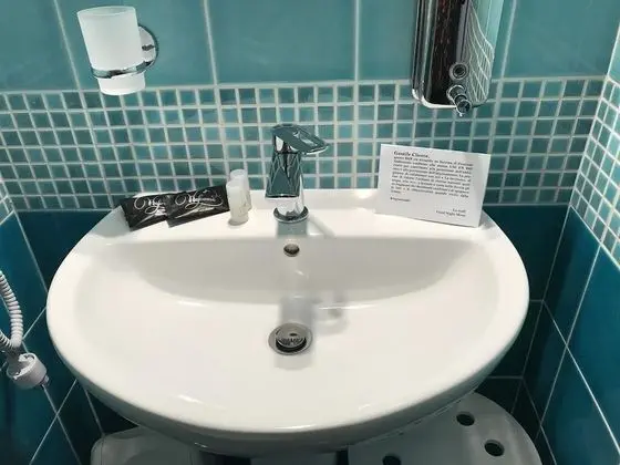 Üç Kişilik Oda, Balkon, Şehir Manzaralı