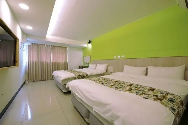 Standard Dört Kişilik Oda, Şehir Manzaralı