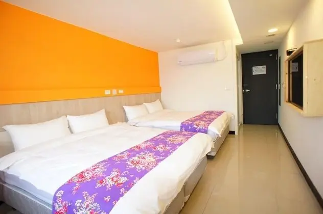 Standard Dört Kişilik Oda, Şehir Manzaralı