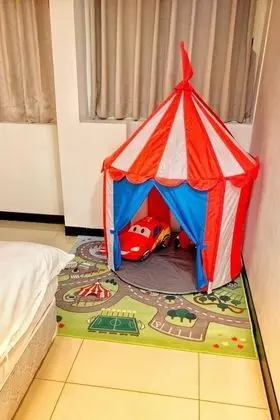 Standard Dört Kişilik Oda, Şehir Manzaralı