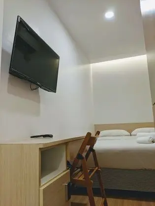 Standard Oda, 1 Büyük (Queen) Boy Yatak, Sigara İçilmez, Özel Banyo