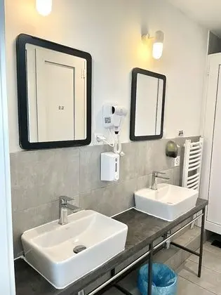 Basic Ortak Ranzalı Oda, Karma Ranzalı Oda (12 Beds, External Shared Bathroom)