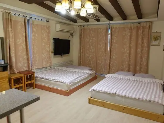 Family Tek Kişilik Oda, 2 Çift Kişilik Yatak