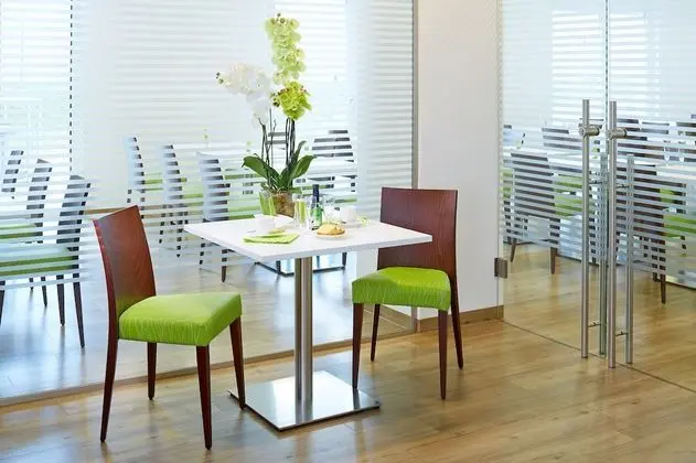 Tek Kişilik Oda, 1 Tek Kişilik Yatak, Sigara İçilmez