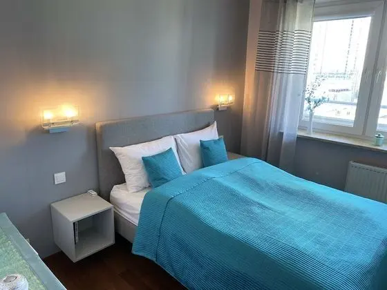 Design Süit, 1 Yatak Odası, Balkon, Şehir Manzaralı (Neon)