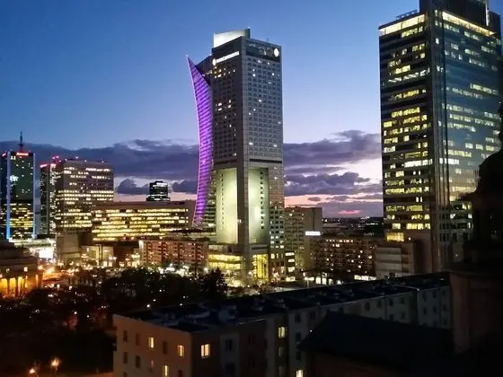 Design Süit, 1 Yatak Odası, Balkon, Şehir Manzaralı (Neon)