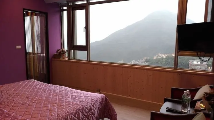Comfort Tek Büyük Yataklı Oda (Purple)