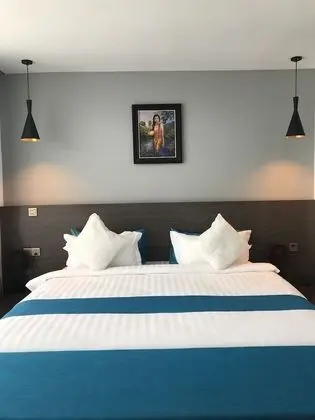 Deluxe Tek Büyük Yataklı Oda