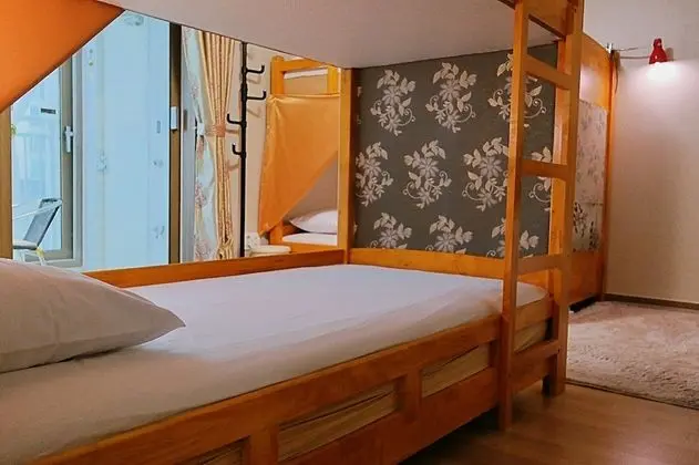 Ortak Ranzalı Oda (For 6 persons)