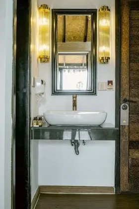 Deluxe Bungalov, 1 Yatak Odası, Balkon, Göl Manzaralı