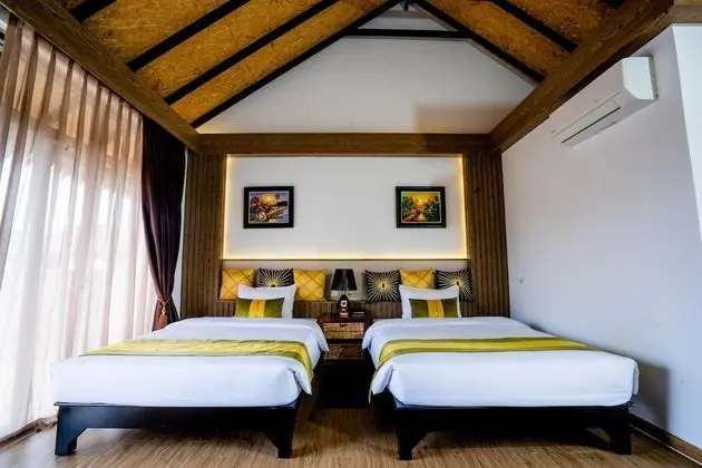 Grand Bungalov, 2 Yatak Odası, Balkon, Havuz Manzaralı