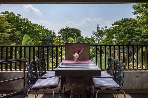Garden View Suite