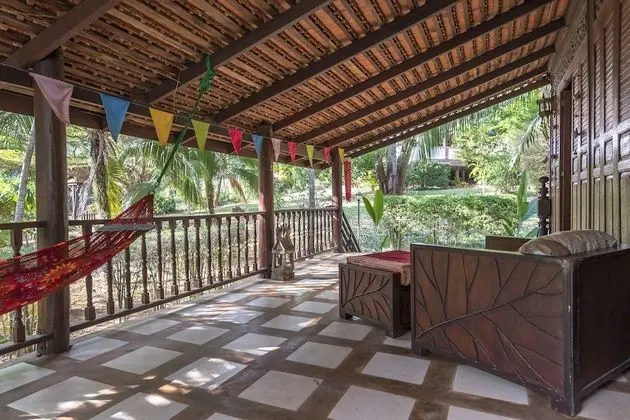 Tropical Bungalow