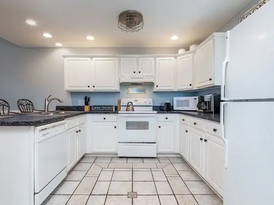 Ev, Birden Çok Yatak, Mutfak, Bahçe Manzaralı