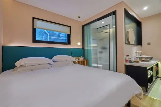 Standard Tek Büyük veya İki Ayrı Yataklı Oda, Sigara İçilmez