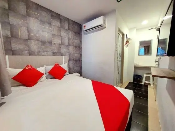 Standard Tek Büyük Yataklı Oda