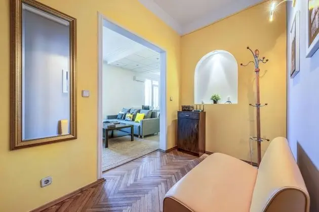 Luxury Apart Daire, 2 Yatak Odası, Executive Katı (7/2 Bolshaya Dorogomilovskaya st)
