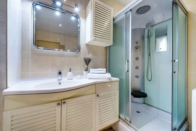 Luxury Apart Daire, 2 Yatak Odası, Executive Katı (7/2 Bolshaya Dorogomilovskaya st)